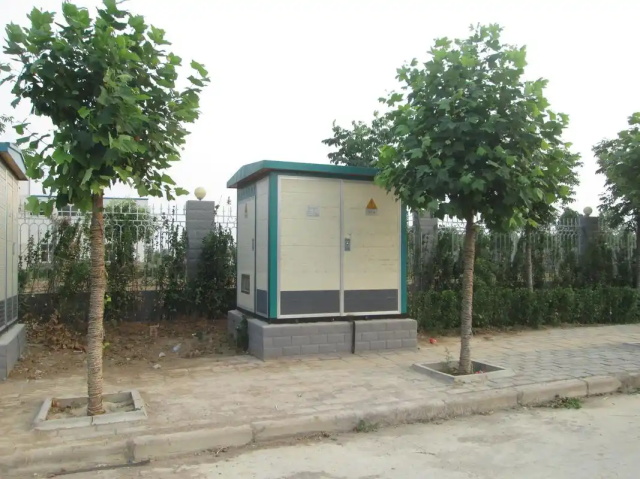 成县1000KVA欧式箱式变压器